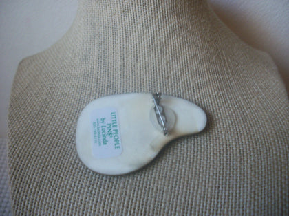 LUCINDA Little People Pins, Rainy Day Playing Outside, Designs By Lucinda Vintage Brooch Pin 60218