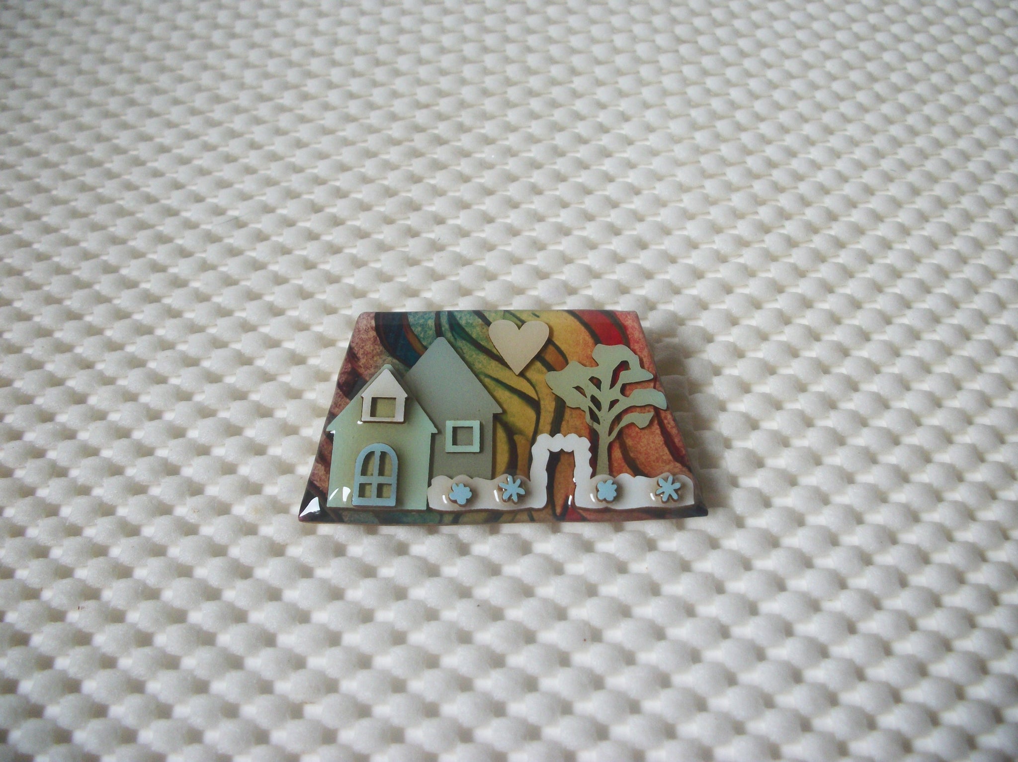 RARE Lucinda House Pins Rainbow Sky Heart Fall Flowers Tree 021321