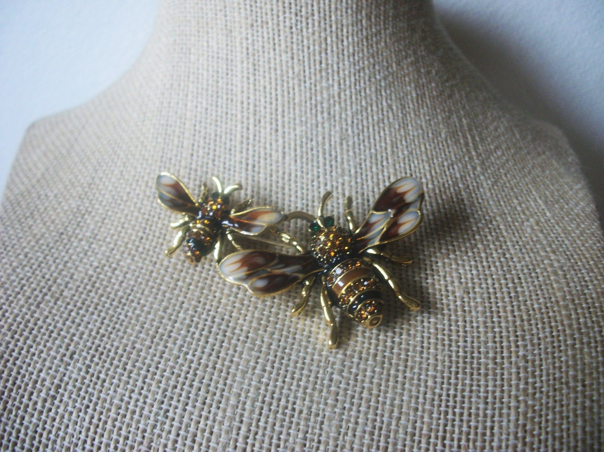 Vintage Jewelry, Two Bumble Honey Bees, Crystal Rhinestones, Enameled Wings, Gold Tone, Brooch Pin 022621