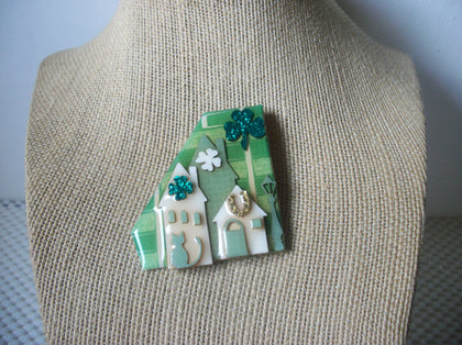 RARE Hard To Find Lucinda St Patrick`s Day House Pins Clover Shamrock Cat 61318