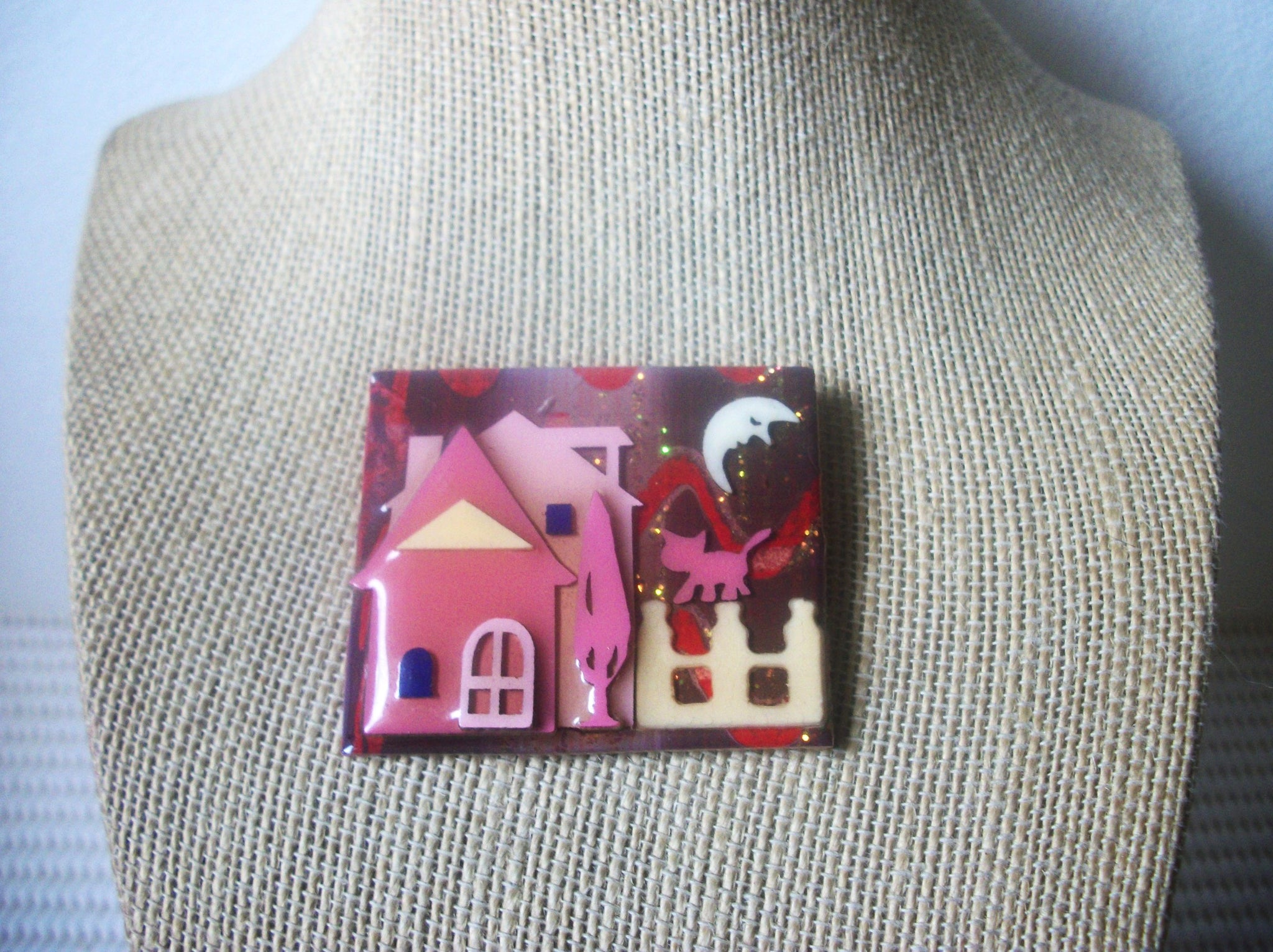 RARE Lucinda House Pins, Love Is In The Air Valentine`s House Cat Moon Sleep Well 021321