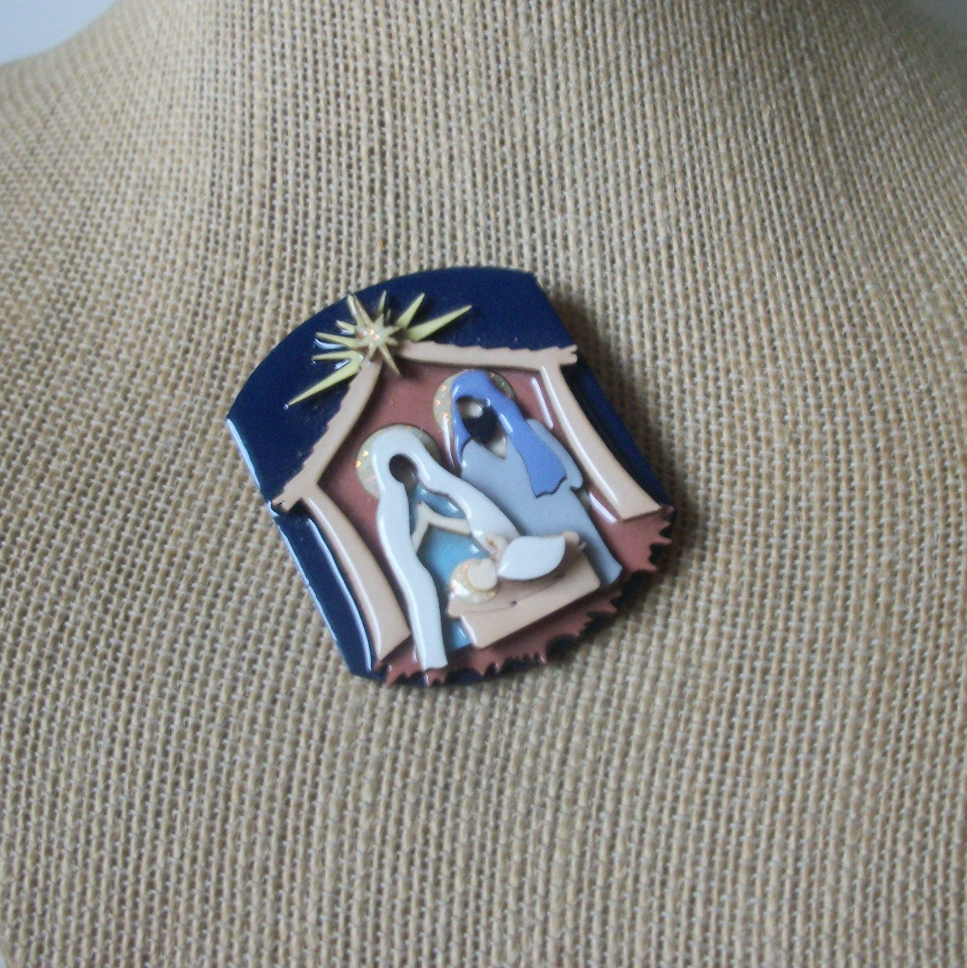 RARE Highly Detailed Lucinda Pins, Nativity Scene Baby Jesus 61318