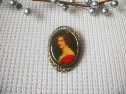 Vintage Brooch Pin, Portrait Female Baroque Image Antiqued Metal 91817