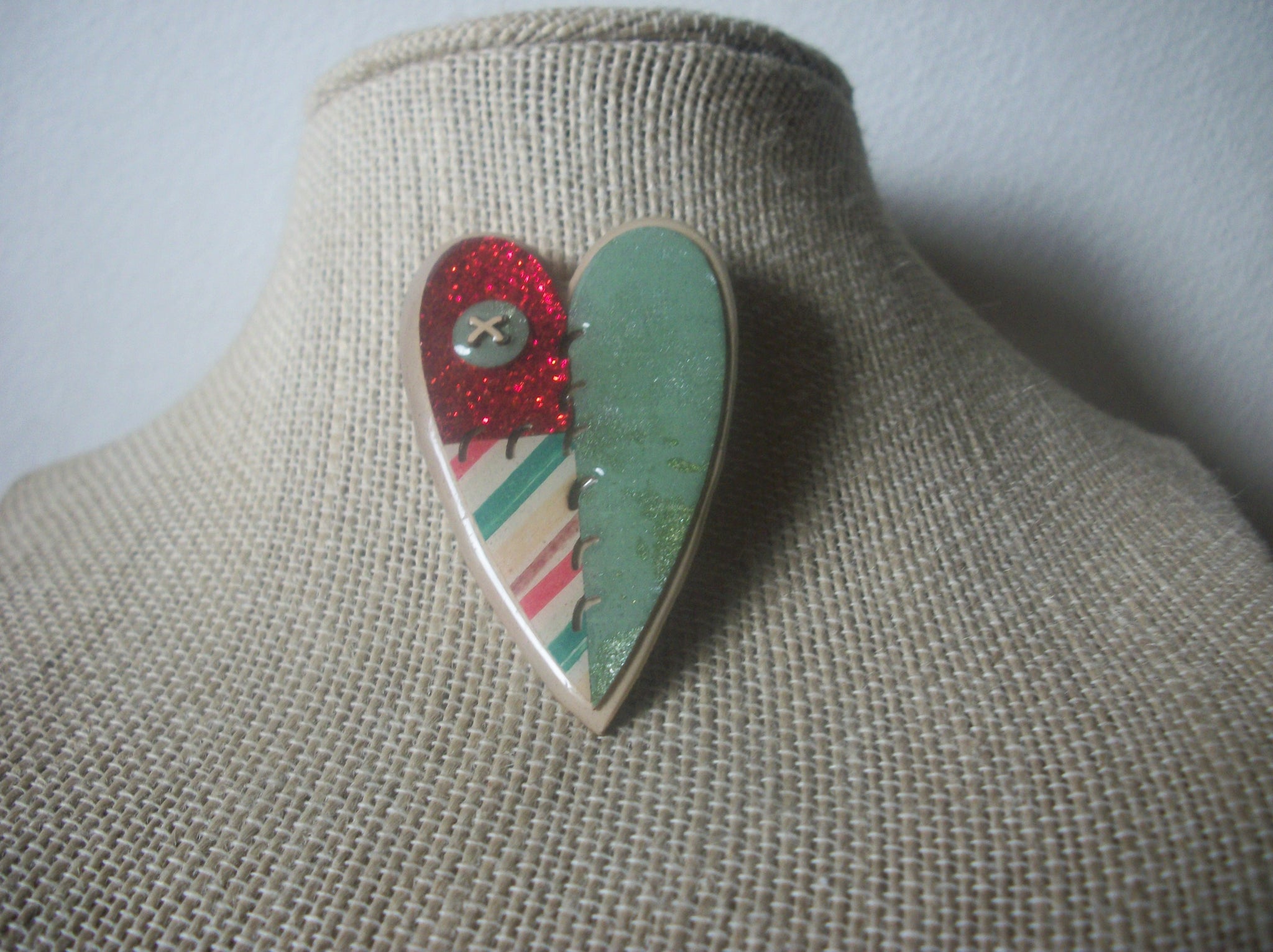 RARE, Vintage Brooch Pin, Heart Design, Pins By Lucinda 021321