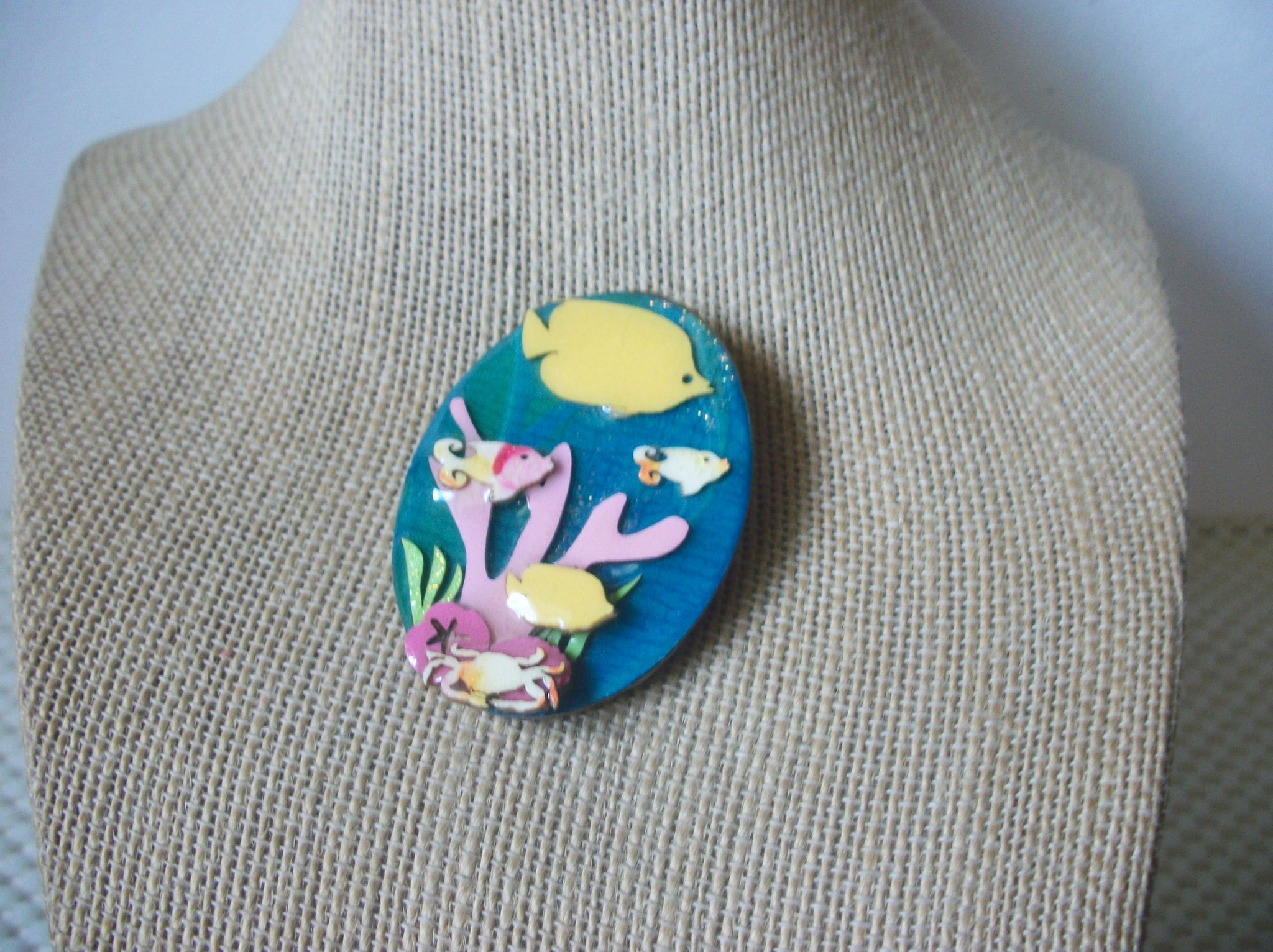 RARE Highly Detailed Lucinda Pins, Yellow Tang Koi Fish Little Crab Corals Ocean 61318