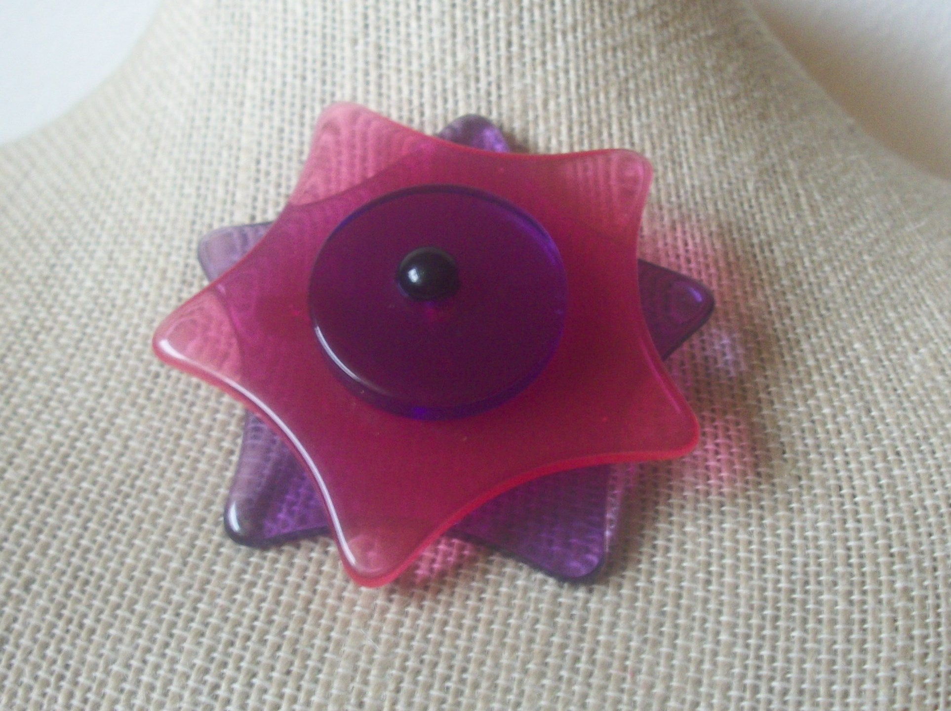 Larger Thicker, Vintage Brooch Pin, Fuchsia Purple, Old Plastic Lucite, Flower, 70217