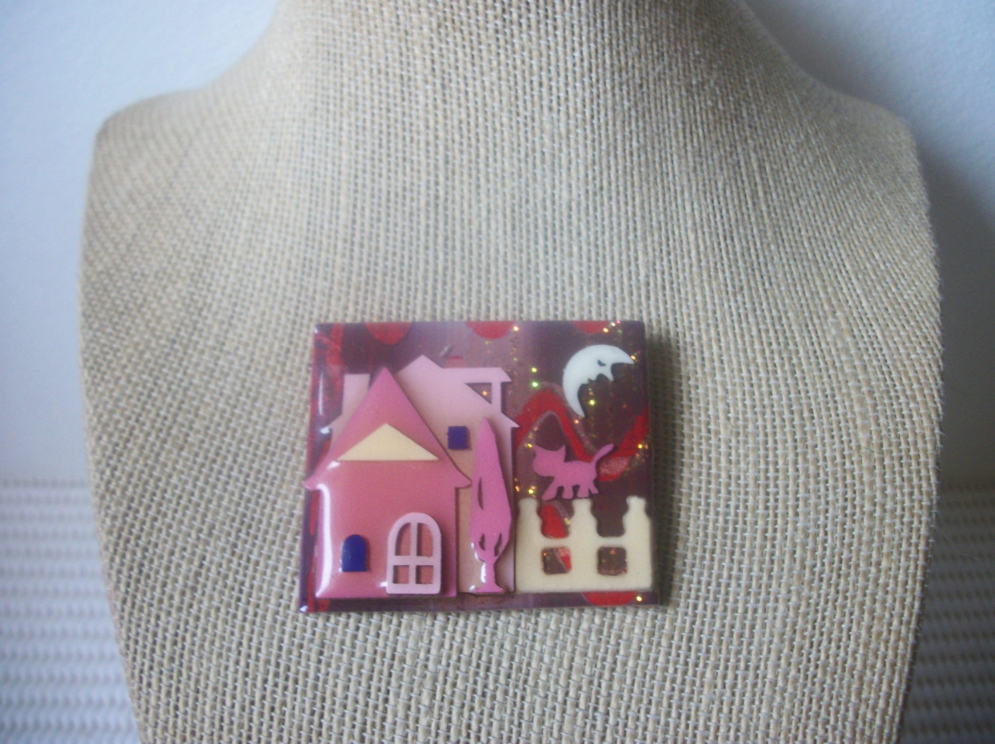 RARE Lucinda House Pins, Love Is In The Air Valentine`s House Cat Moon Sleep Well 021321