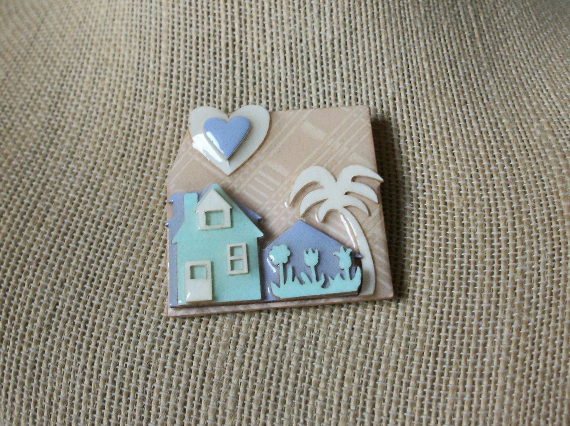 RARE Lucinda House Pins, Highly Detailed Palm Tree Tulips Hearts Spring Is Here To Stay 102320