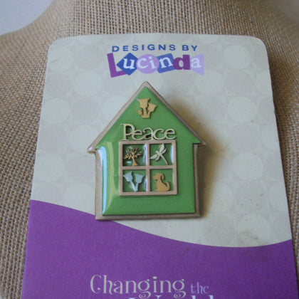 Vintage Brooch Pin, Lucinda Peace Love Shadow Box 61318