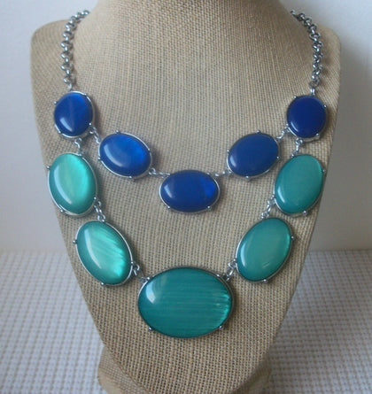 Vintage 20" - 22" Blue Turquoise Moon Glow Bib Design Necklace 030121