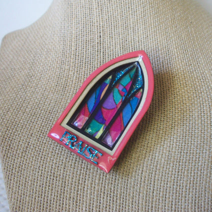 Highly Detailed Lucinda Pins, Church Window Glass PRAISE Religious Festive Very RARE 61318