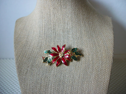 Vintage Brooch Pin Christmas Festive Poinsettia Enameled Gold Tone 031321