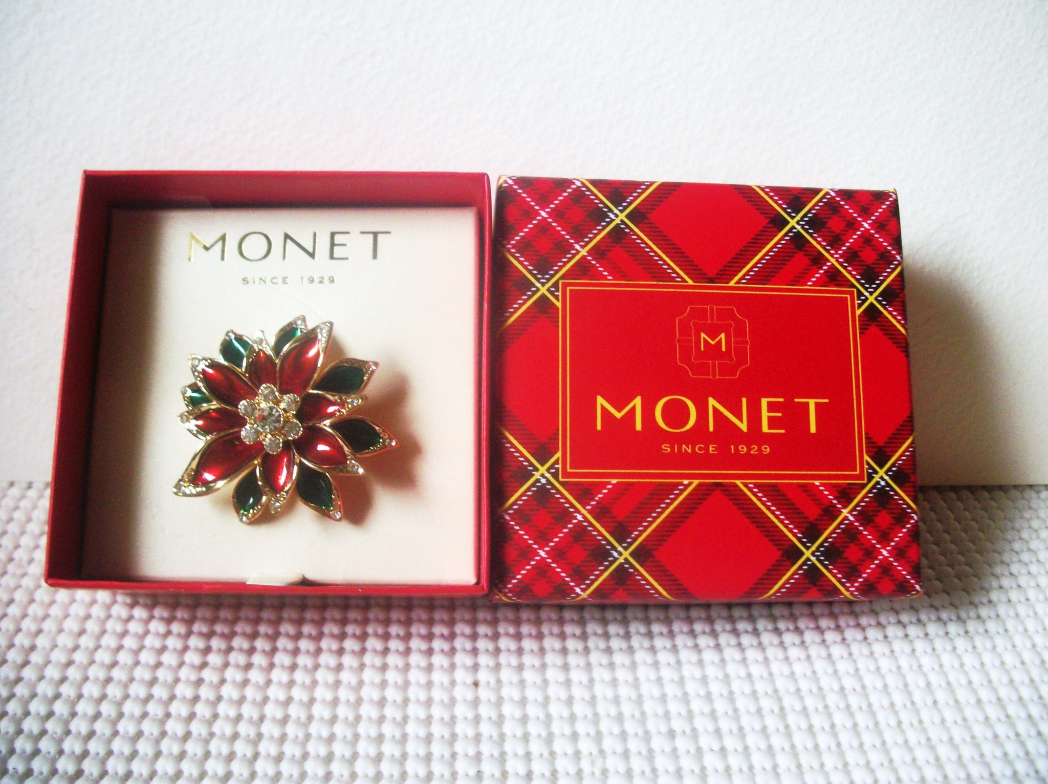 Vintage Signed MONET, Gold Tone, Red Green Enameled Poinsettia Christmas Clear Rhinestones Brooch Pin