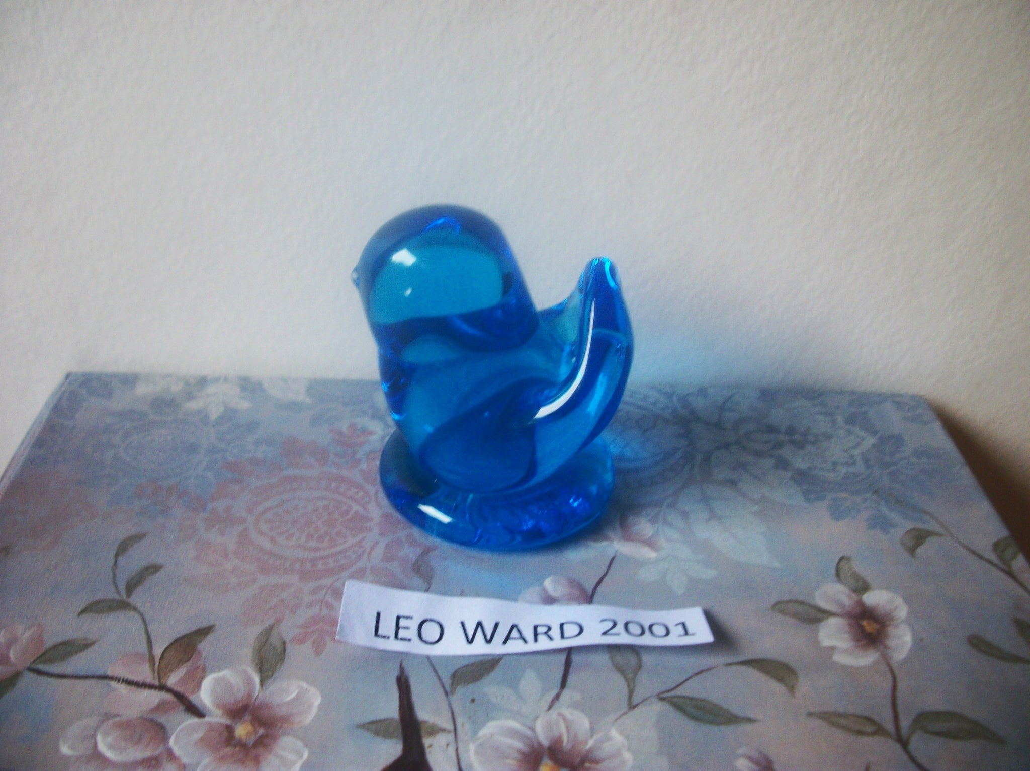 Vintage Small Blue Glass Marked Leo Ward 2001 Blue Bird Of Happiness, Bookcase Decor, Bedside Table, Collectible, Gift for Bird Lover C300