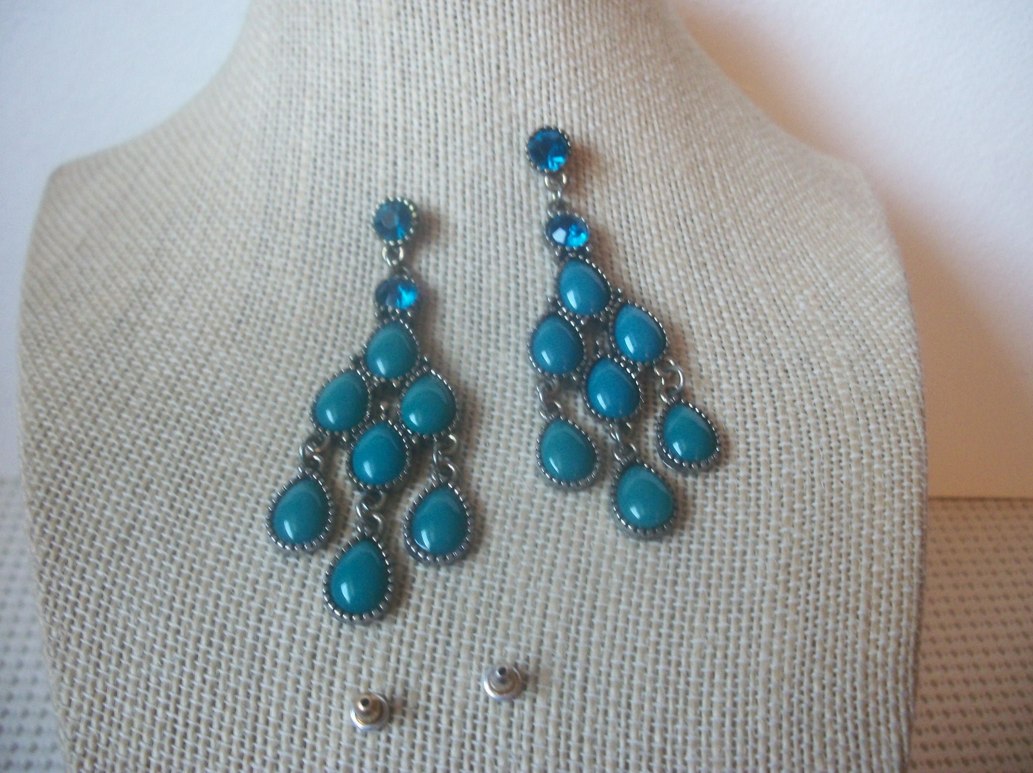 Long Chandelier Blue Rhinestone Post Pierced Vintage Earrings 63017