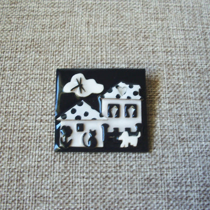 RARE Lucinda House Pins Black White Polka Dots Dragonfly Cat Dog Tulips Heart 42617