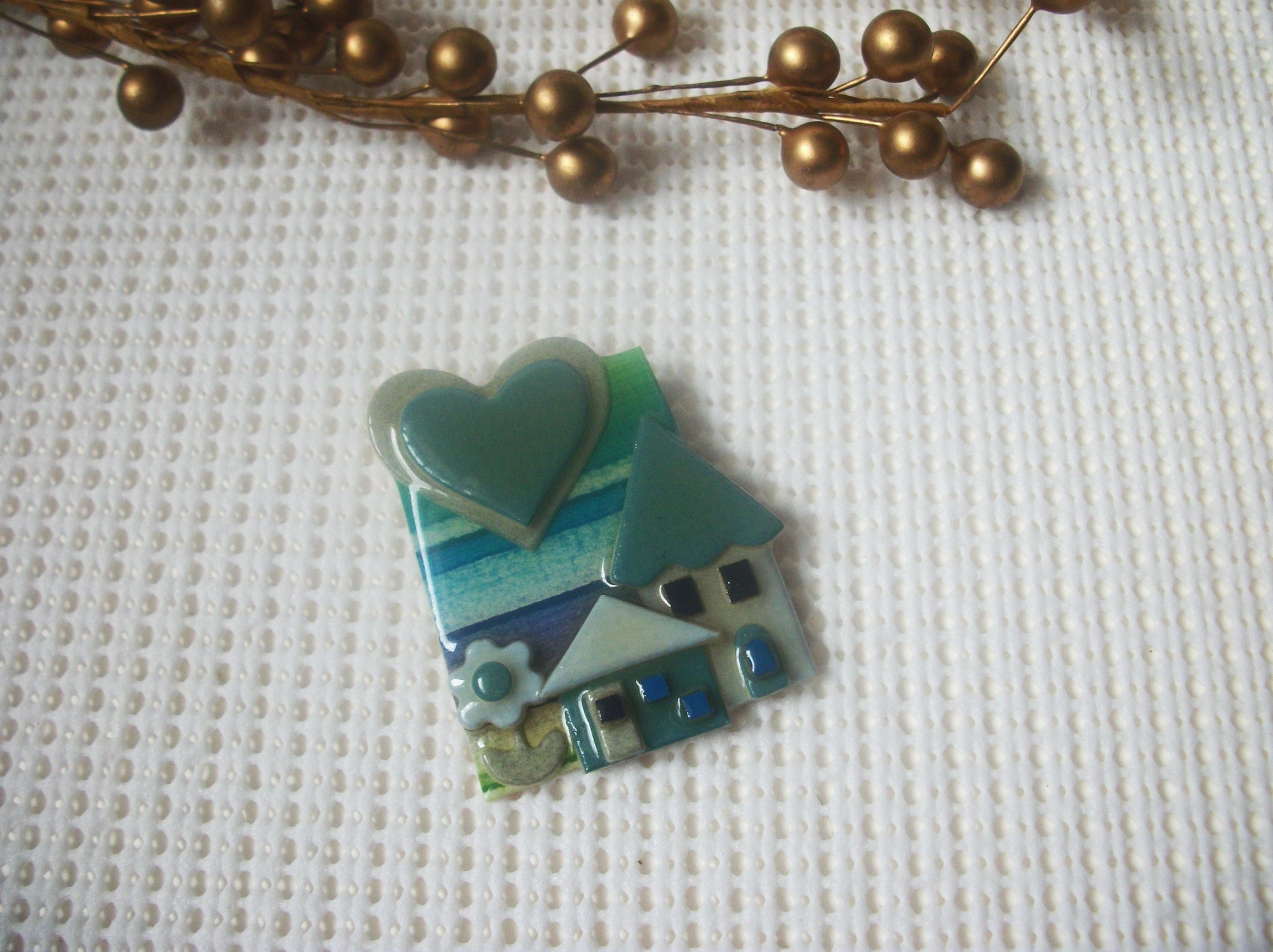 Vintage Lucinda House Pins, Spring Is Here Pastels Flower Cloud Heart Love 021321