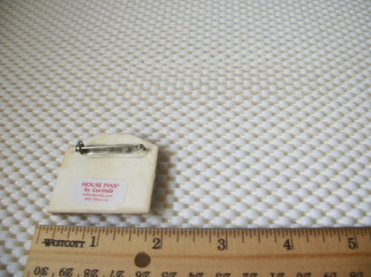 RARE Hard To Find Lucinda  Halloween House Pins Ghost Flying Witch Glittery  61318