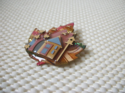 Vintage Ultra Rare Signed Lucinda House Pins, Maple Leaf Fall Bird House 61318