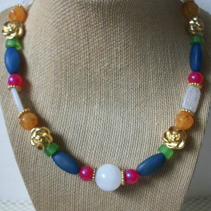 Vintage 18" - 21" Necklace, Colorful Lucite Beads Gold Tone Flower Accent Beaded 031121