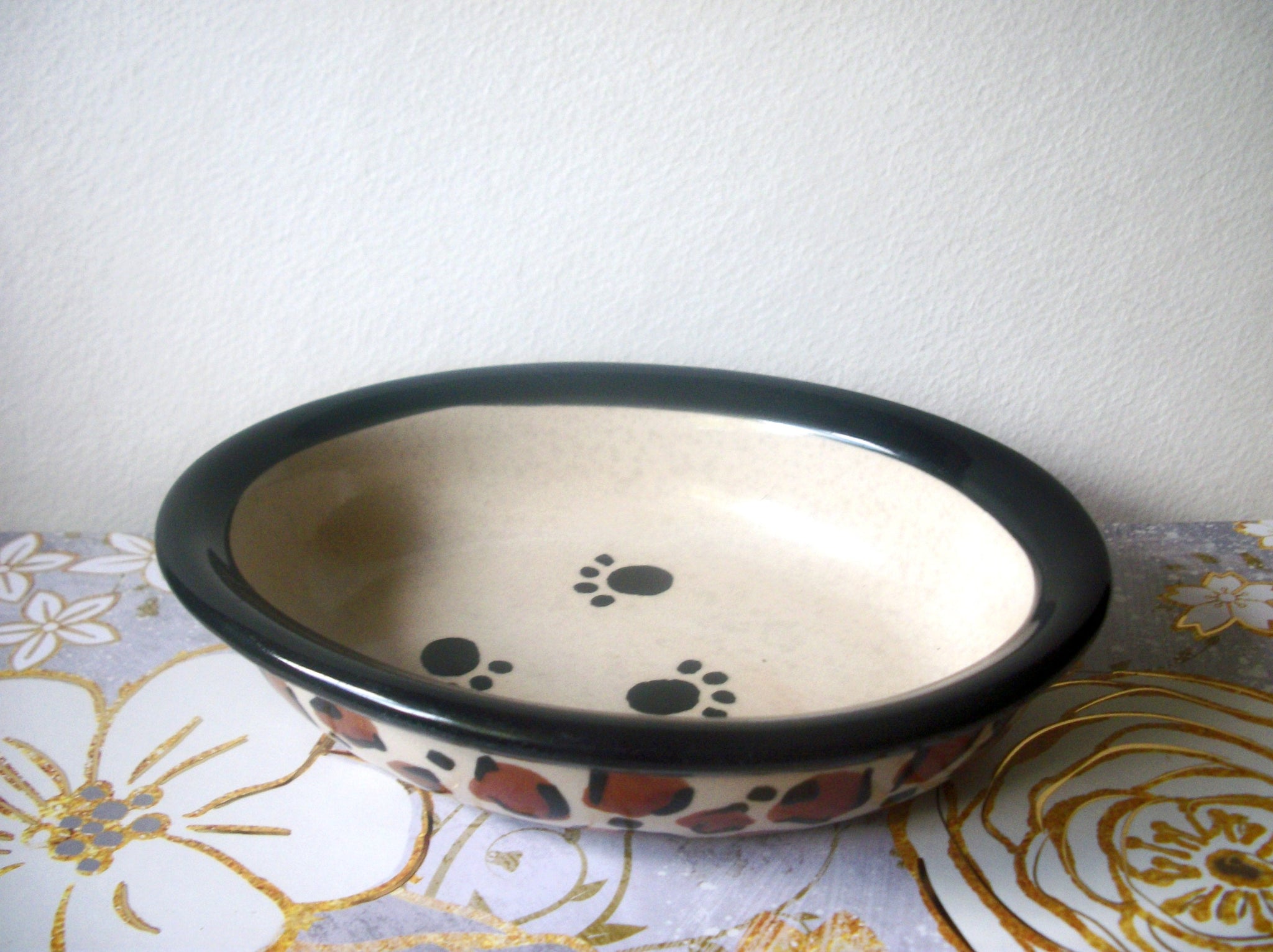 Food Dish Cats Dogs, Animal Print, Hand Painted, Oval Ceramic, 91617