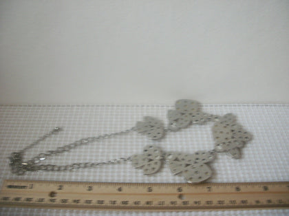 Retro 20" - 22" Frosted Pale Yellow Bib Design Panel Silver Tone 030321