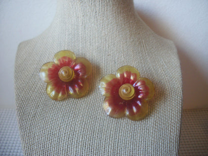 Yellow Orange Red Lucite, Floral Flower Shaped, Clip On Earrings, Vintage 60218