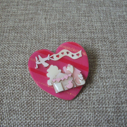 RARE Lucinda House Pins Happy Valentine`s Day Airplane Love Heart Banner 42617