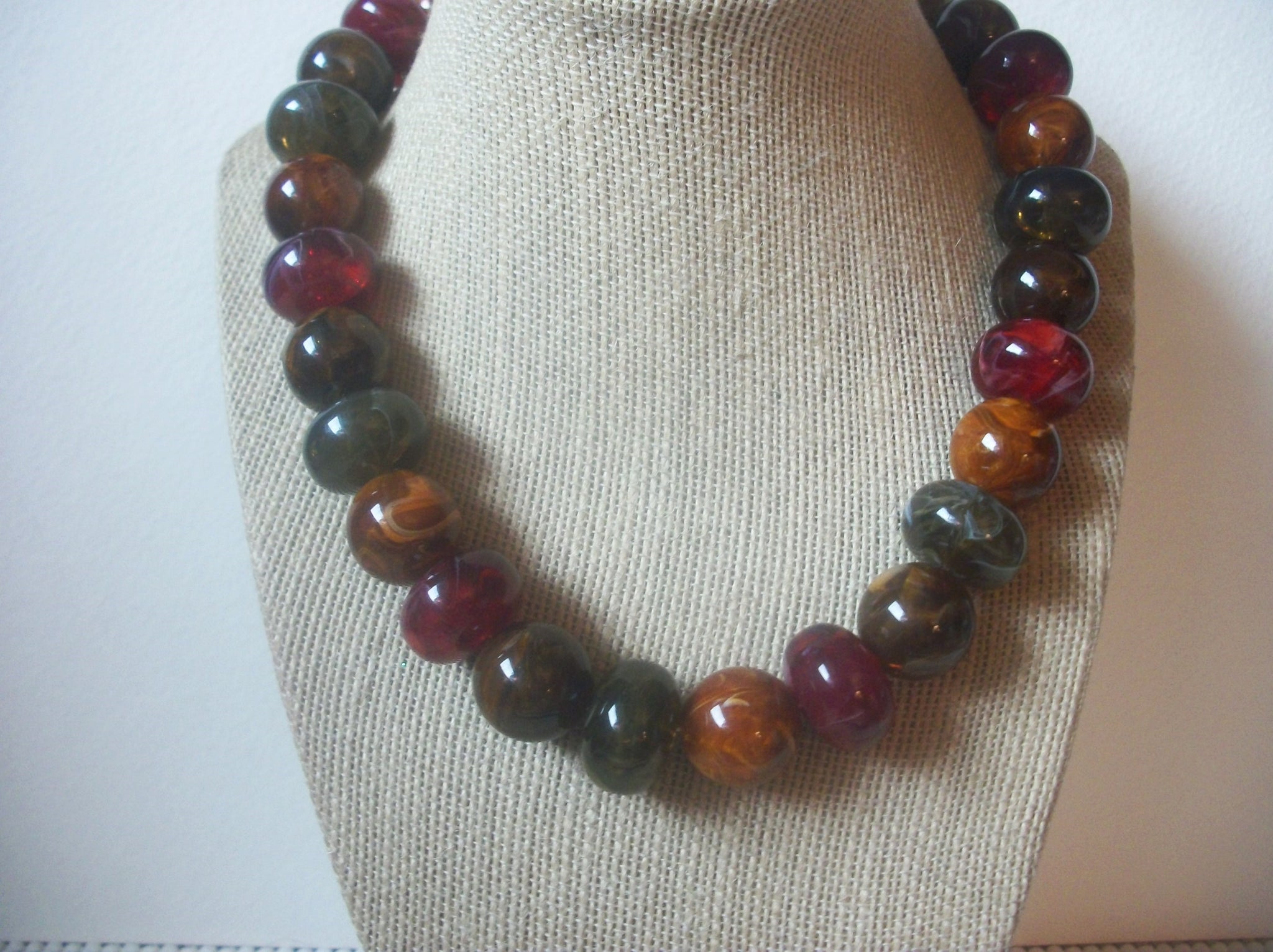 Vintage Jewelry, 17 1/2" - 20 1/2" Long, Marbleized Fall Tones, Acrylic Beads, Necklace 32517