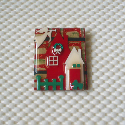 Vintage Lucinda House Pins, Highly Detailed Romantic Christmas Angel Playing Trumpet Wreath Glittery 61318