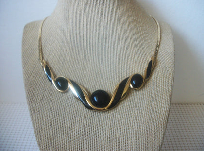 Gorgeous Vintage 15" Signed TRIFARI Black Beaded Gold Tone Panel Collar Necklace 030421