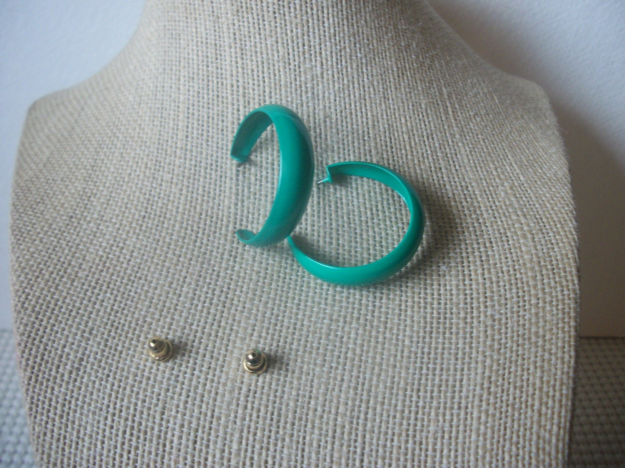 Retro Green Enameled Hoop Earrings 022421