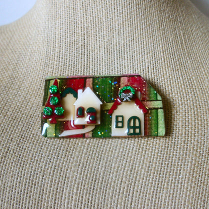 RARE Hard To Find Lucinda Christmas House Pins, Festive Wreath Glittery Leaf 61318