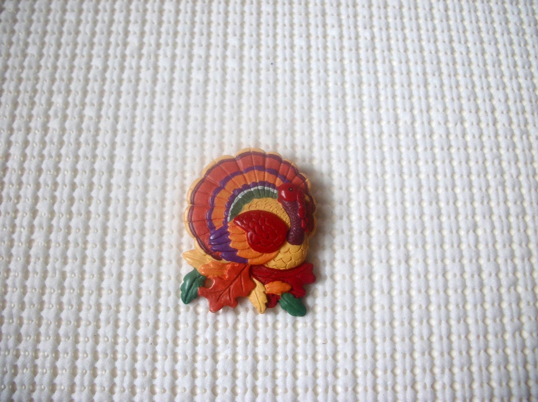 Cute Signed Hallmark Plastic Turkey Brooch Pin 73017