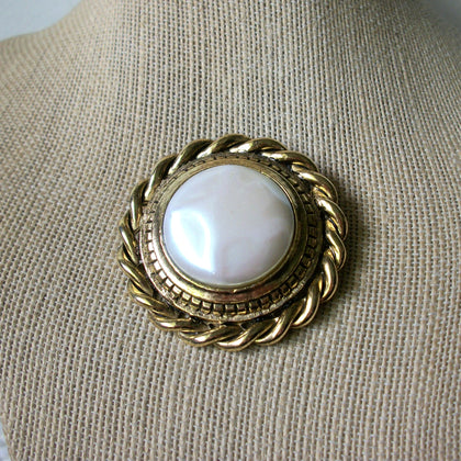 Larger Vintage Brooch Pin, Signed GJD Ginnie Johansen Faux Pearl Antiqued Gold Tone, 030621