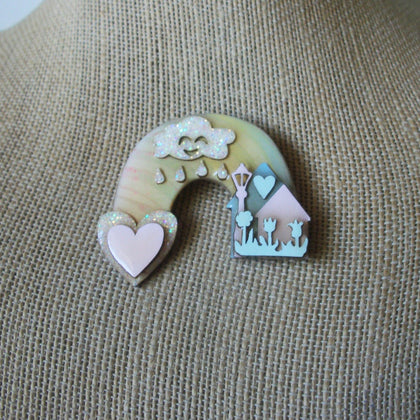 Vintage Lucinda House Pins, Pastel Rainbow Sky Tulips Wind Blowing Heart Love 61318