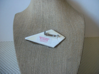 Vintage Lucinda House Pins, Rainbow Sky Tree Window Boxes 021321