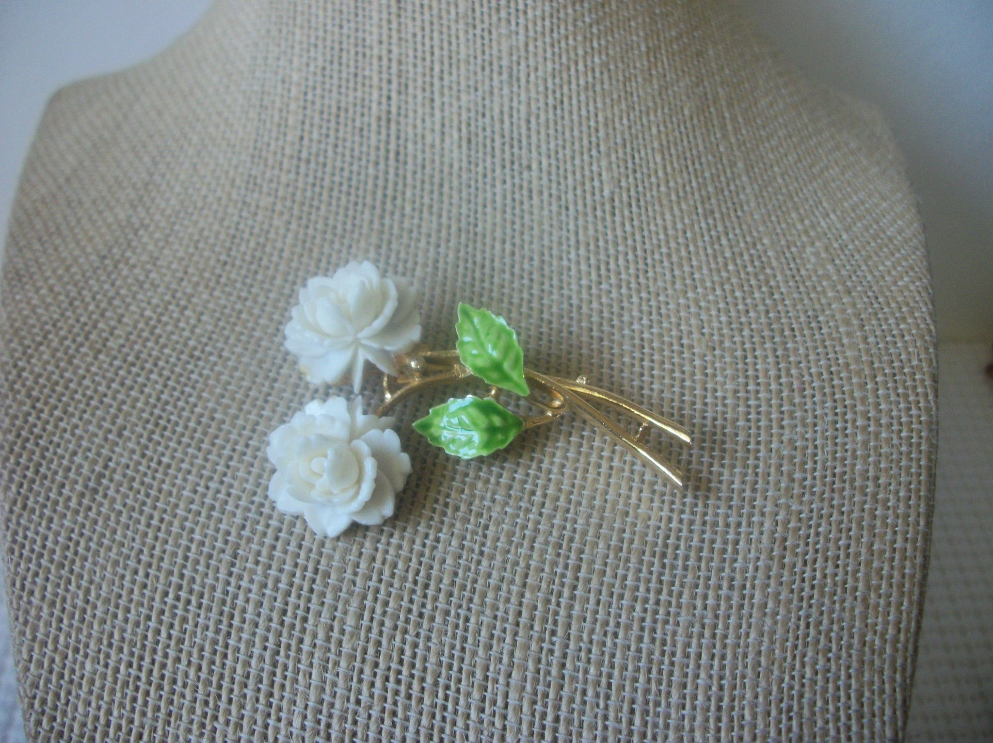 Vintage Brooch Pin, White Roses Cellulose Enameled Leaves Gold Tone 121516