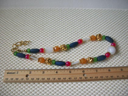 Vintage 18" - 21" Necklace, Colorful Lucite Beads Gold Tone Flower Accent Beaded 031121