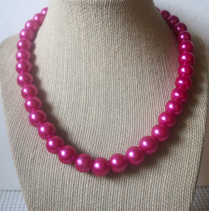 Retro 16" - 19" Long Bright Fuchsia Pink Glass Pearls Necklace 60218