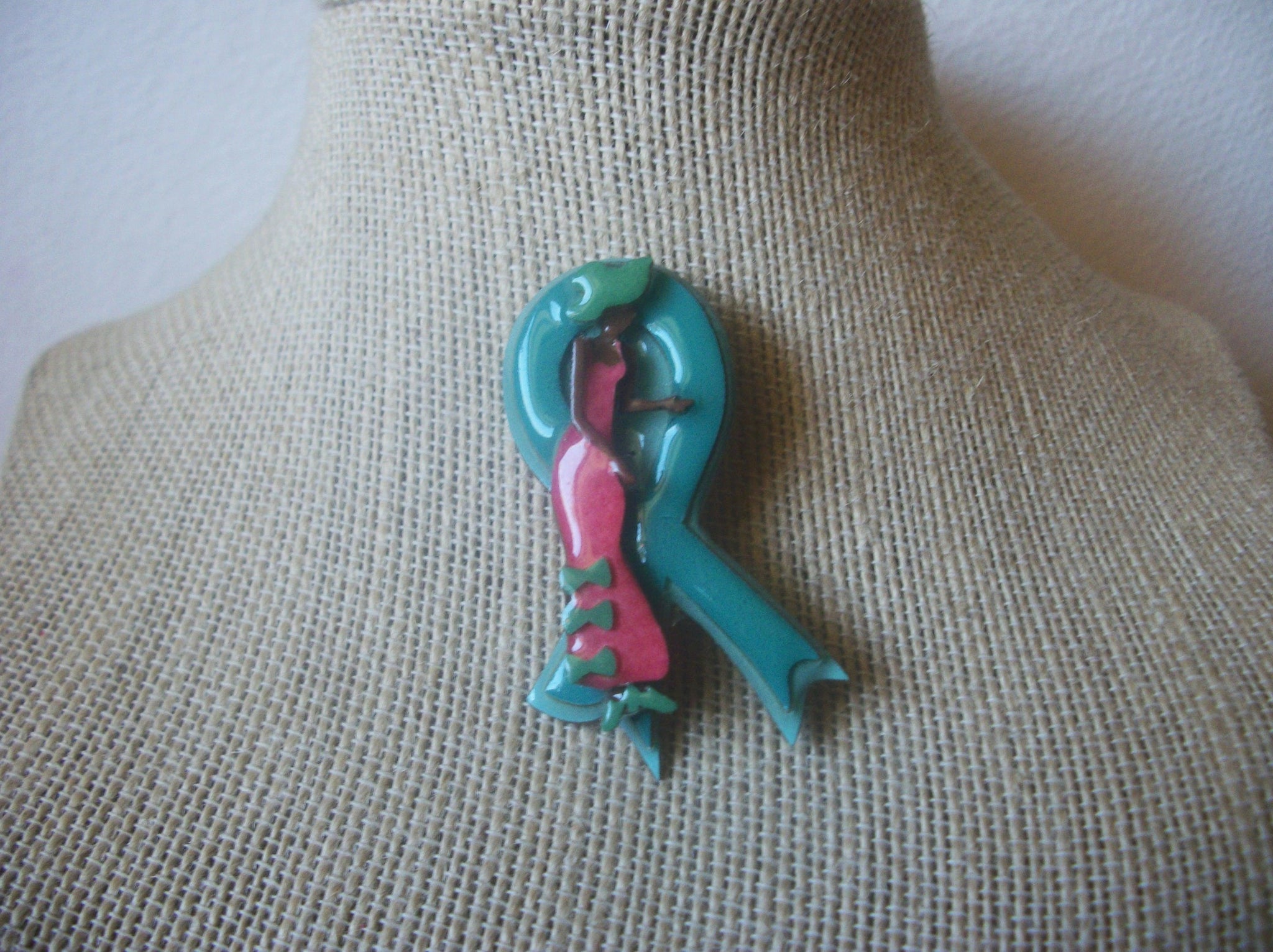 LUCINDA Woman Pins, Cancer Awareness, Ribbon Care Love, Vintage Brooch Pin 60218