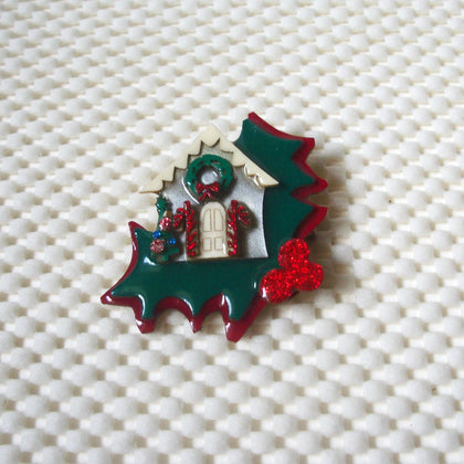 RARE Hard To Find Lucinda Christmas House Pins, Festive Wreath Glittery Leaf 61318
