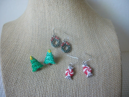 Vintage Pierced Earrings Assorted Christmas Theme 81317