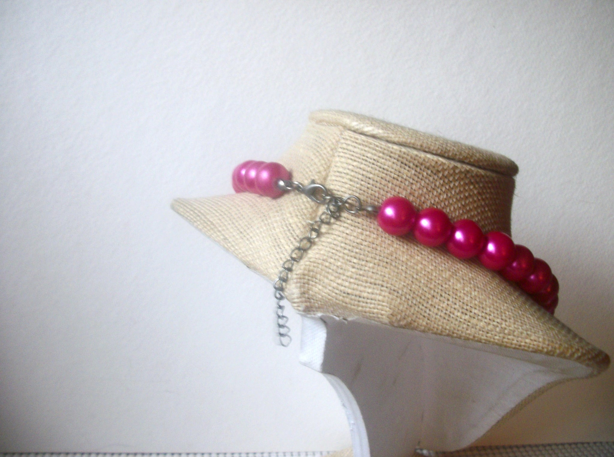 Retro 16" - 19" Long Bright Fuchsia Pink Glass Pearls Necklace 60218
