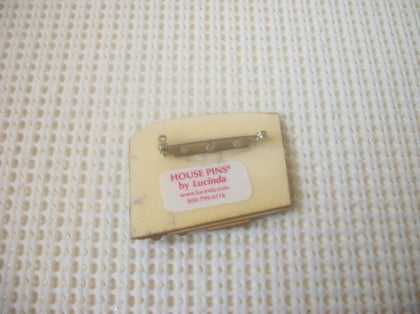 Gorgeous Vintage Lucinda House Pins, Spring Time Clean Up Happy Sun 021321