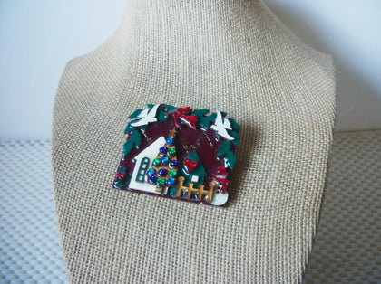 Highly Detailed Lucinda House Pins, Peace Glitter Dove Angel Tree Snowman Rhinestones 61318