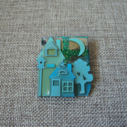 Highly Detailed Lucinda House Pins, Blue Glitter Moon Bird House 021321