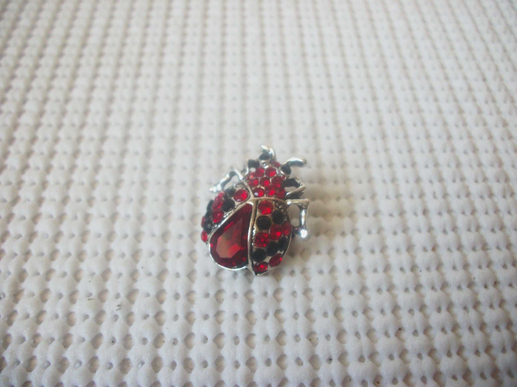 Smaller Vintage Brooch Pin, Ladybug Red Black  Glass Rhinestones, Silver Tone 023021