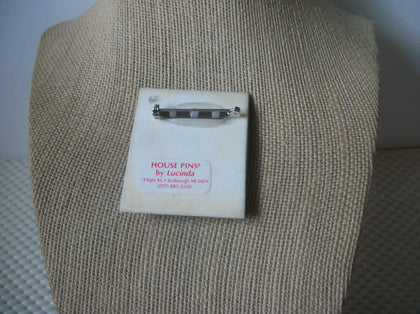 Vintage Lucinda House Pins, Highly Detailed Romantic Christmas Tree Decorated Wreath Glittery 61318