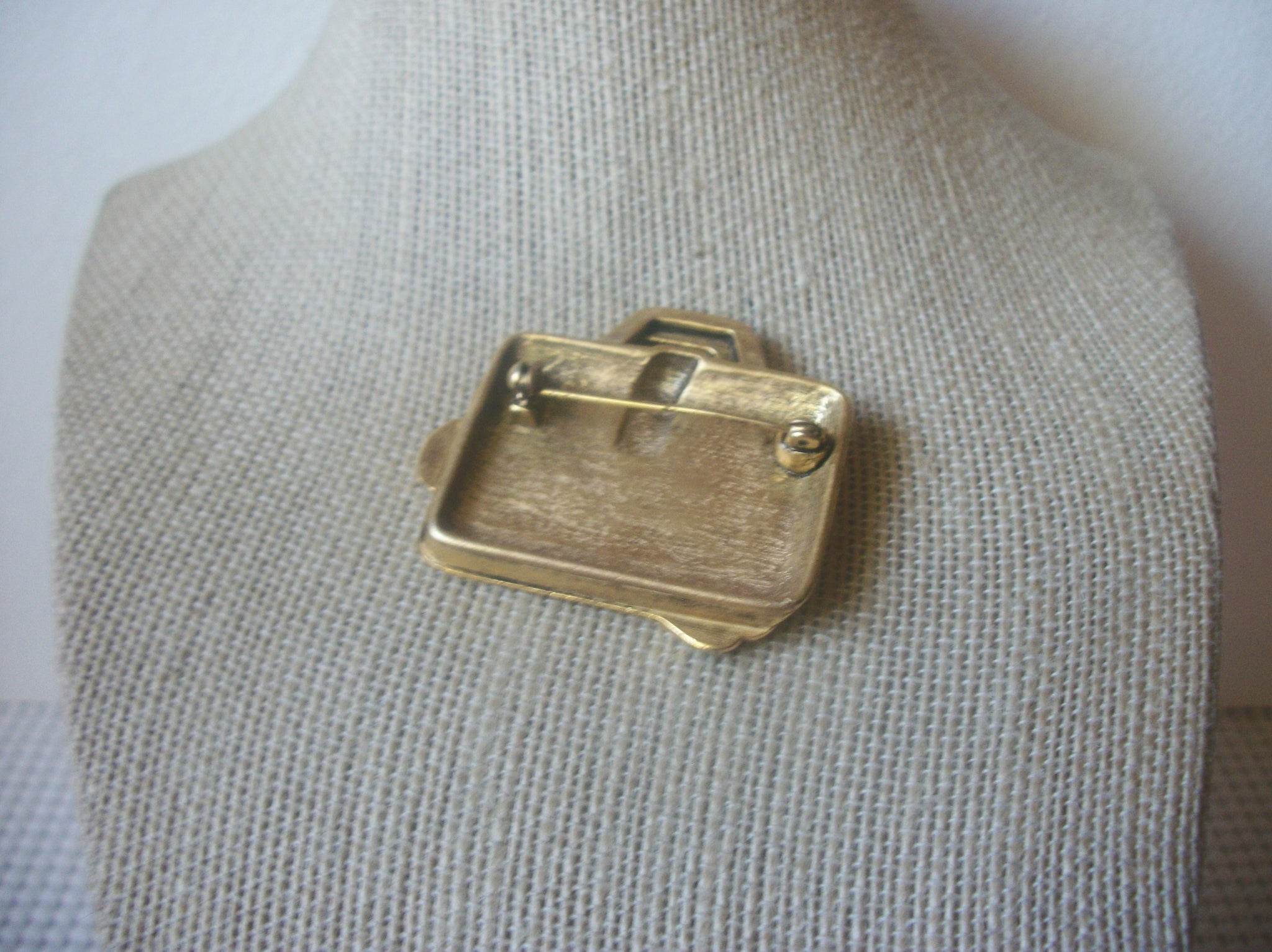 Vintage Jewelry, Distressed Metal, Gold Tone, Stock Broker, Wall street Journal, Brief Case, Money Brooch Pin 51018